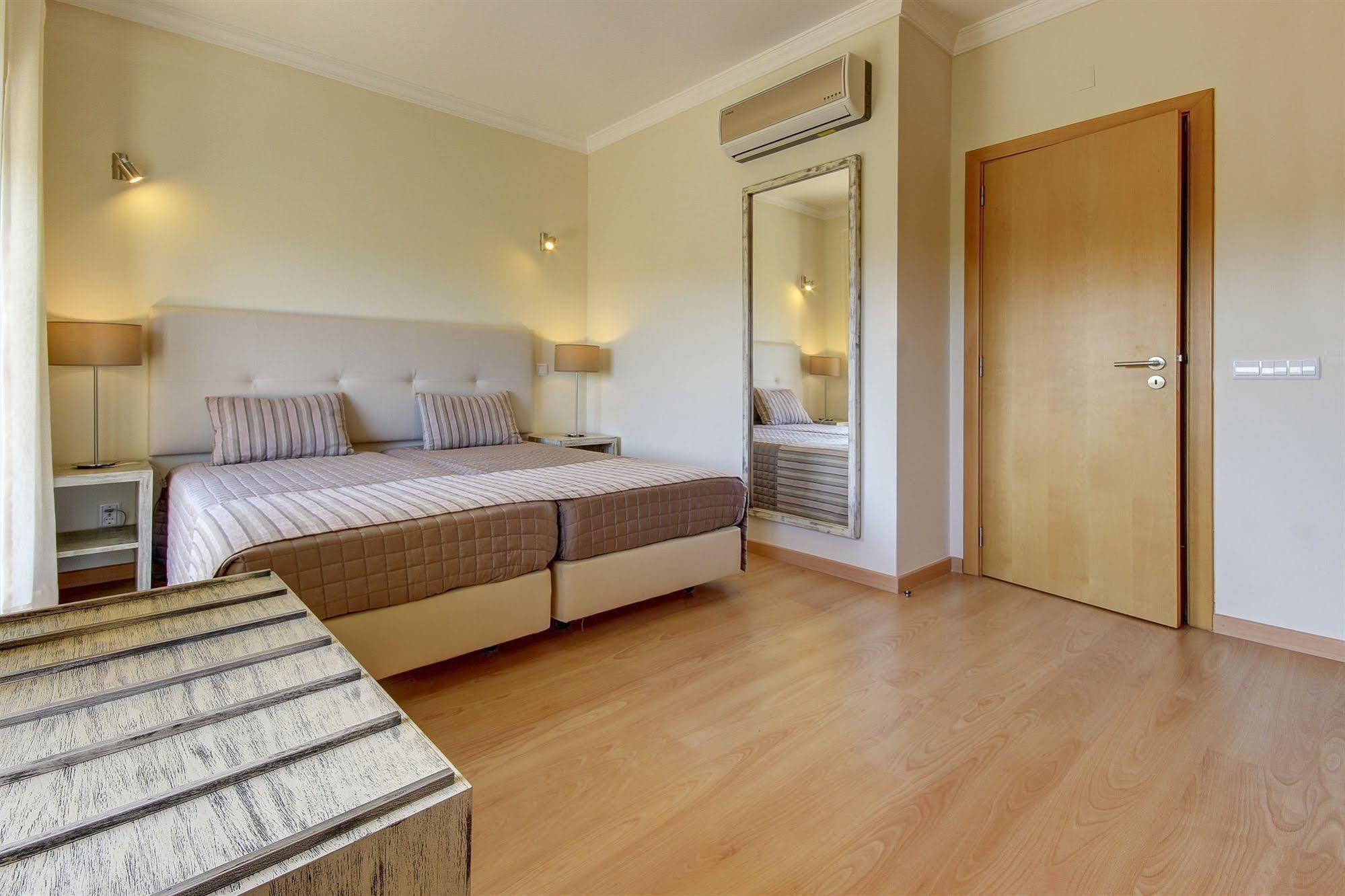 Pinheiros Da Balaia Villas Albufeira Exterior foto